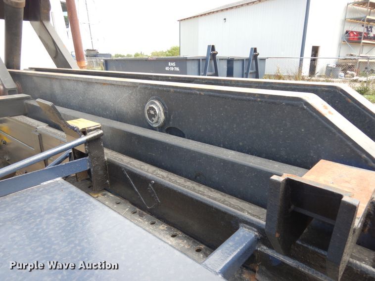 image for item DH6514 2006 Freightliner Business Class M2  hook lift truck