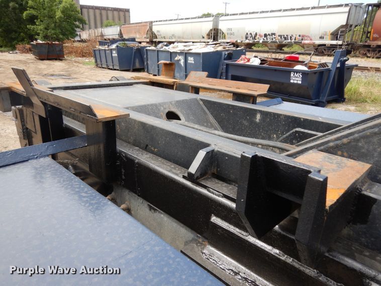 image for item DH6514 2006 Freightliner Business Class M2  hook lift truck