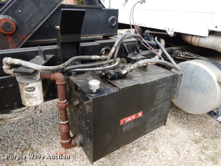 image for item DH6514 2006 Freightliner Business Class M2  hook lift truck