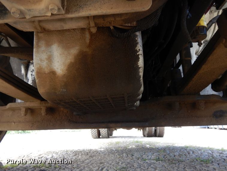 image for item DH6514 2006 Freightliner Business Class M2  hook lift truck