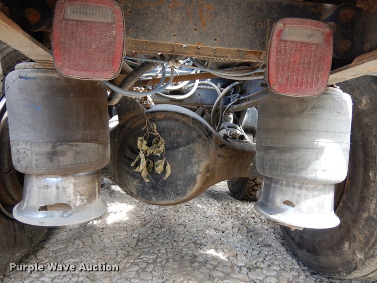 image for item DH6514 2006 Freightliner Business Class M2  hook lift truck