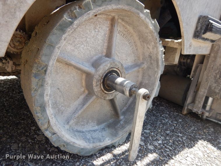 image for item DH6515 2015 Husqvarna Soff Cut X4200 concrete saw