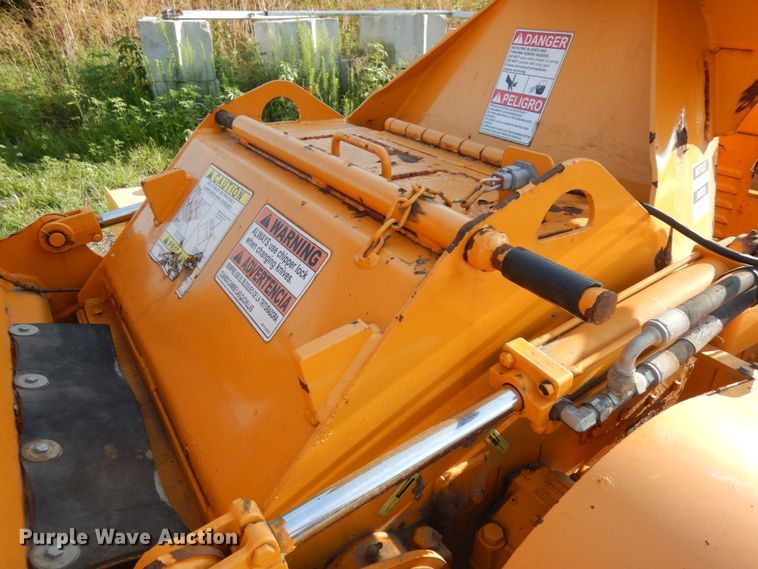 image for item DH6517 Morbark Beever M15R wood chipper