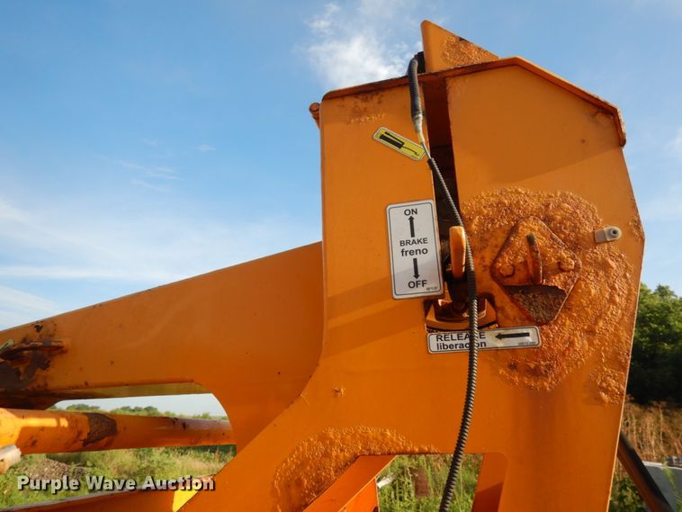 image for item DH6517 Morbark Beever M15R wood chipper