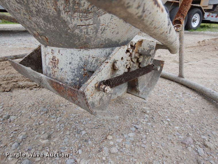 image for item DH6521 Garbro 440-R concrete bucket