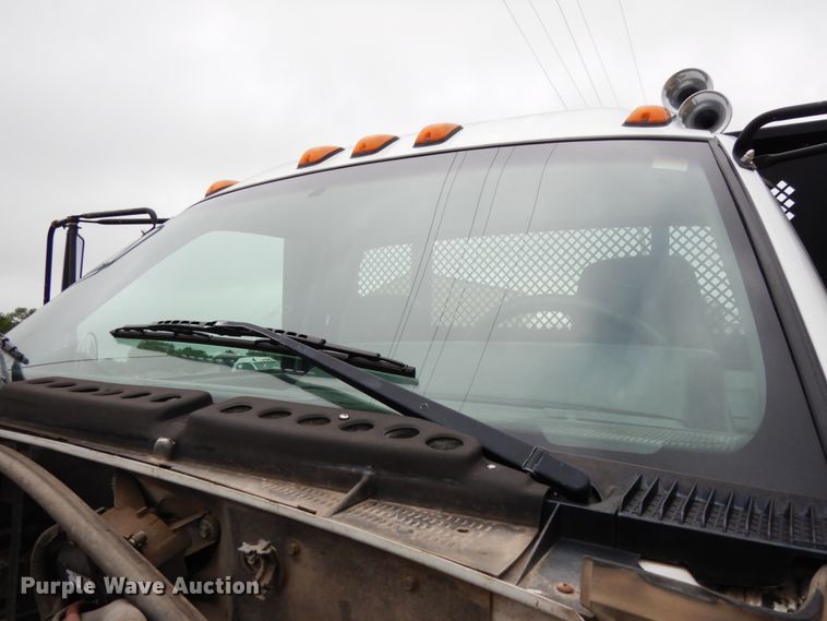 image for item DH6528 1996 Chevrolet Kodiak  flatbed truck