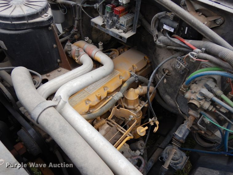 image for item DH6528 1996 Chevrolet Kodiak  flatbed truck