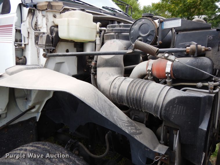 image for item DH6528 1996 Chevrolet Kodiak  flatbed truck