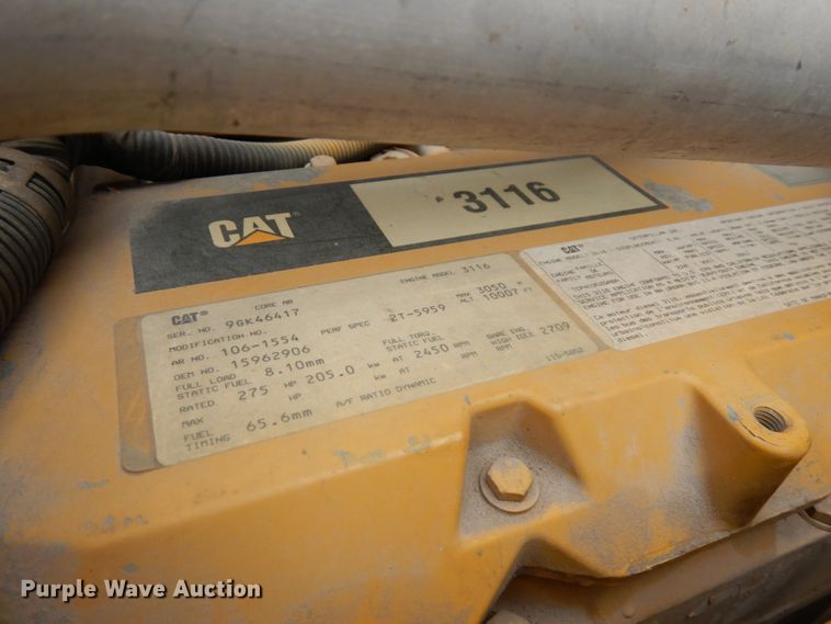 image for item DH6528 1996 Chevrolet Kodiak  flatbed truck