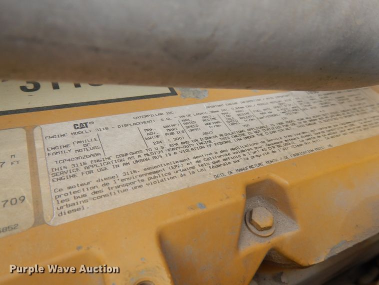 image for item DH6528 1996 Chevrolet Kodiak  flatbed truck