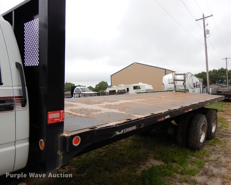 image for item DH6528 1996 Chevrolet Kodiak  flatbed truck