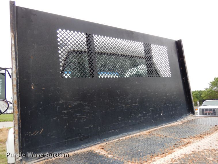 image for item DH6528 1996 Chevrolet Kodiak  flatbed truck