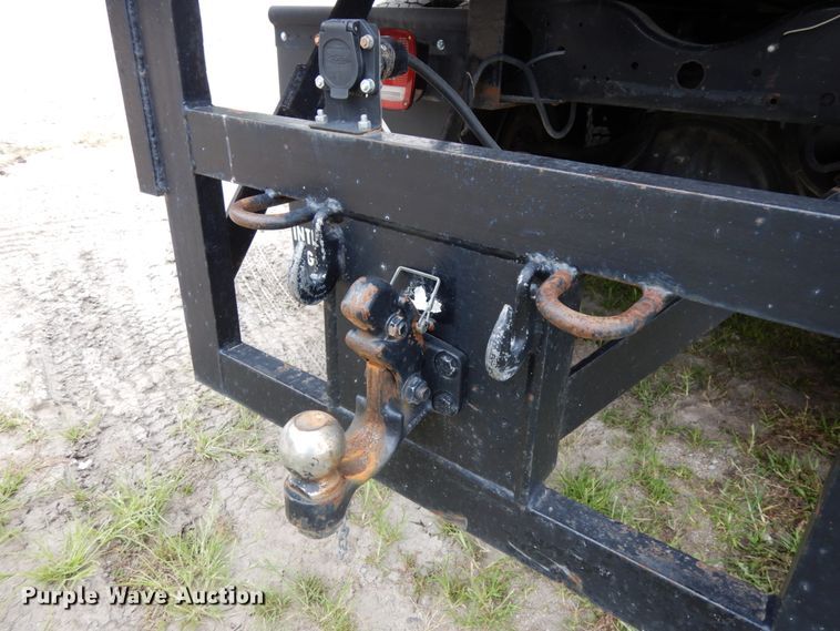 image for item DH6528 1996 Chevrolet Kodiak  flatbed truck