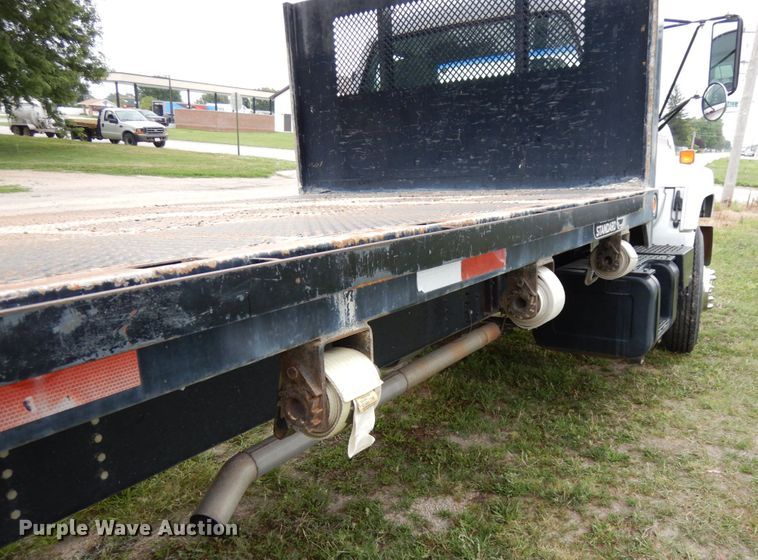 image for item DH6528 1996 Chevrolet Kodiak  flatbed truck