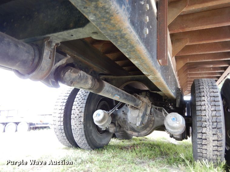 image for item DH6528 1996 Chevrolet Kodiak  flatbed truck