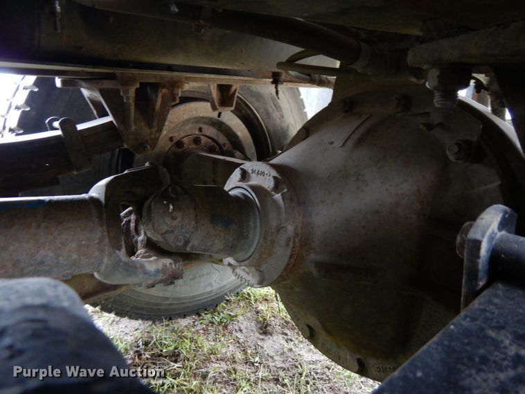 image for item DH6528 1996 Chevrolet Kodiak  flatbed truck