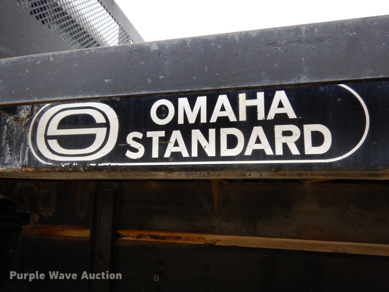 image for item DH6528 1996 Chevrolet Kodiak  flatbed truck