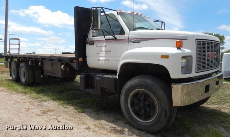 image for item DH6529 1996 GMC TopKick  flatbed truck