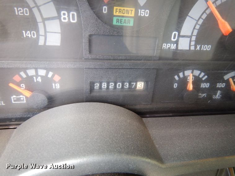 image for item DH6529 1996 GMC TopKick  flatbed truck