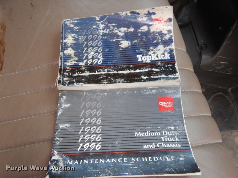 image for item DH6529 1996 GMC TopKick  flatbed truck