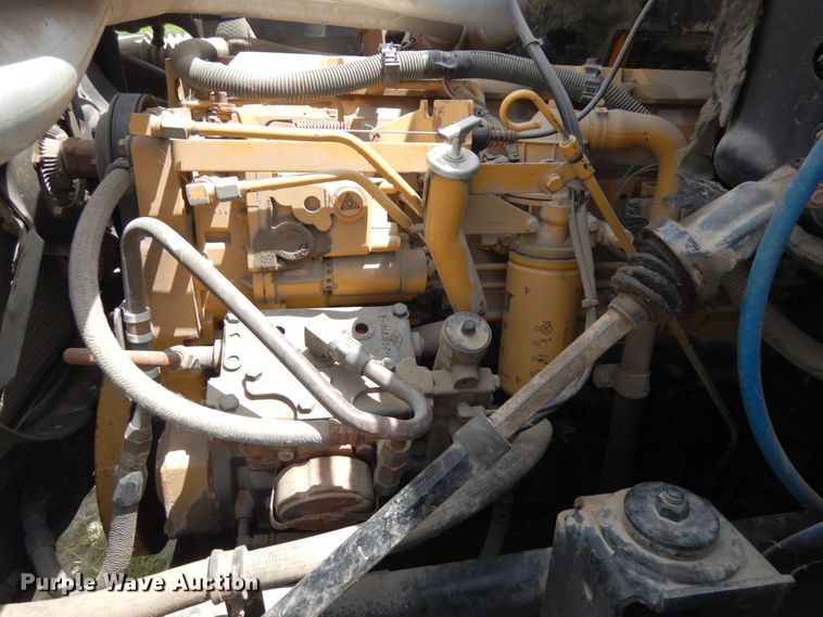 image for item DH6529 1996 GMC TopKick  flatbed truck