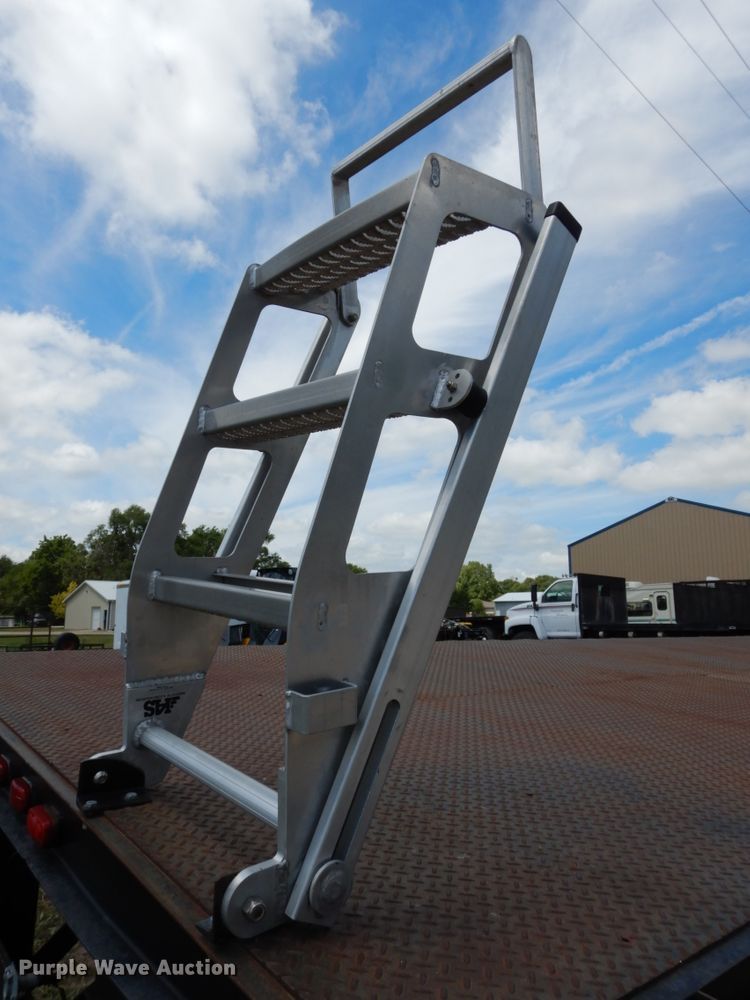 image for item DH6529 1996 GMC TopKick  flatbed truck