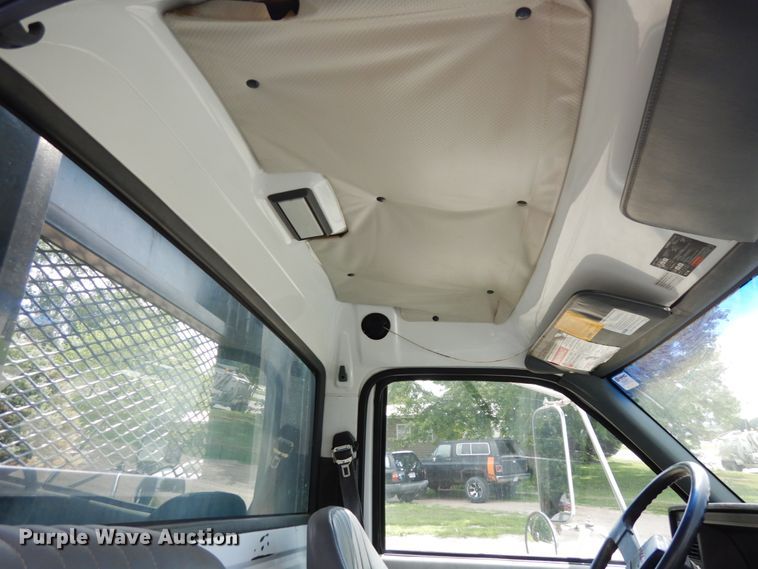 image for item DH6530 2000 GMC C8500  flat dump bed truck