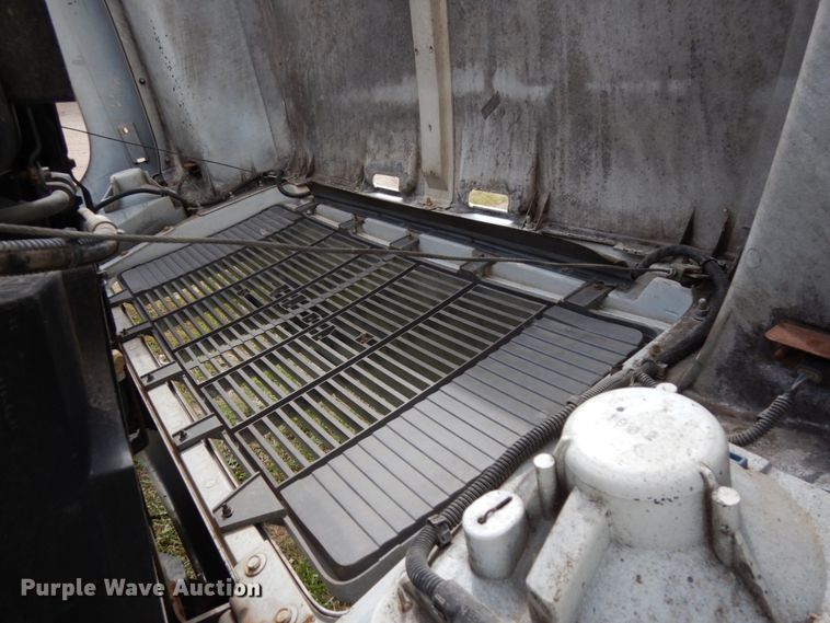 image for item DH6530 2000 GMC C8500  flat dump bed truck