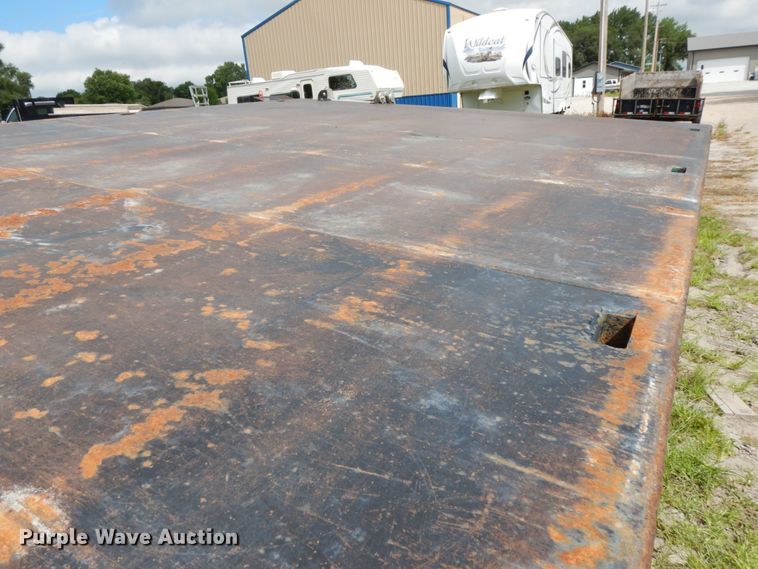 image for item DH6530 2000 GMC C8500  flat dump bed truck