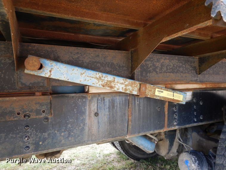 image for item DH6530 2000 GMC C8500  flat dump bed truck