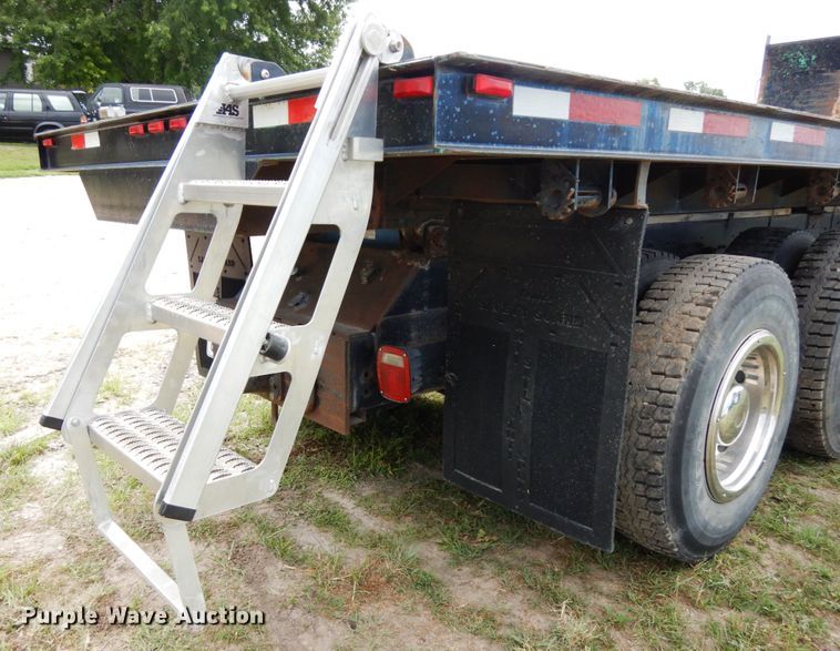 image for item DH6530 2000 GMC C8500  flat dump bed truck