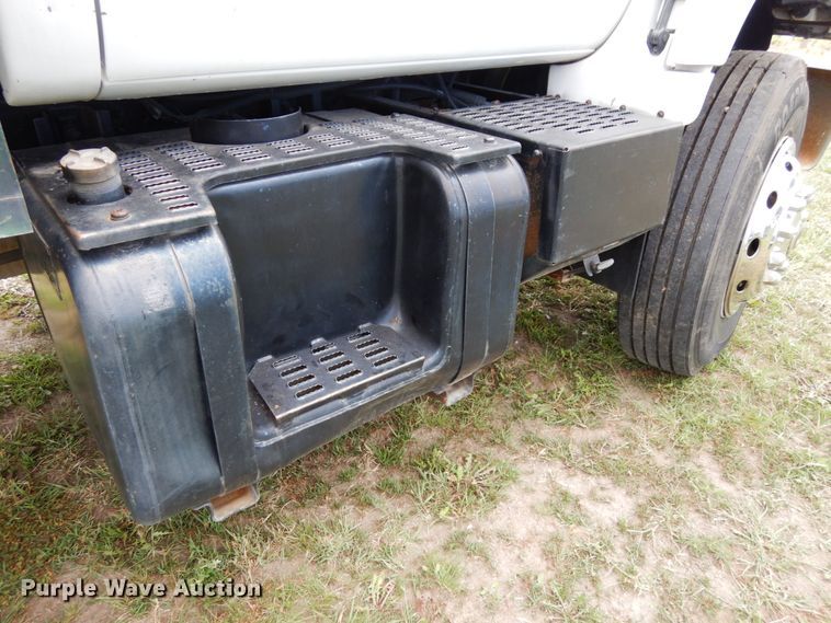 image for item DH6530 2000 GMC C8500  flat dump bed truck