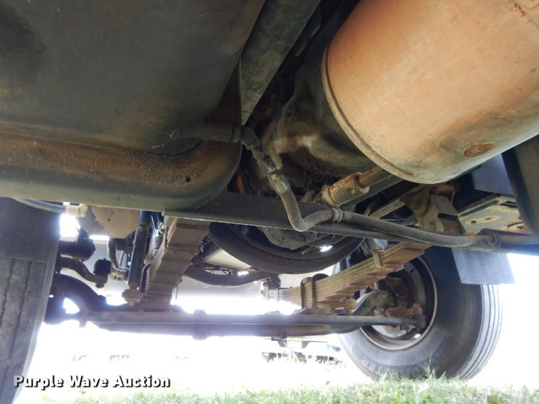 image for item DH6530 2000 GMC C8500  flat dump bed truck