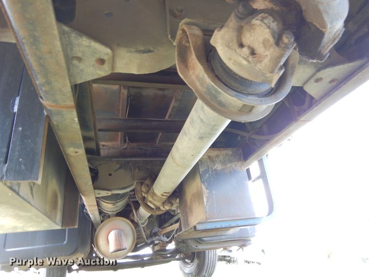 image for item DH6530 2000 GMC C8500  flat dump bed truck