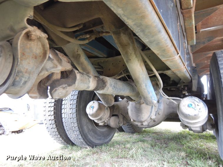 image for item DH6530 2000 GMC C8500  flat dump bed truck