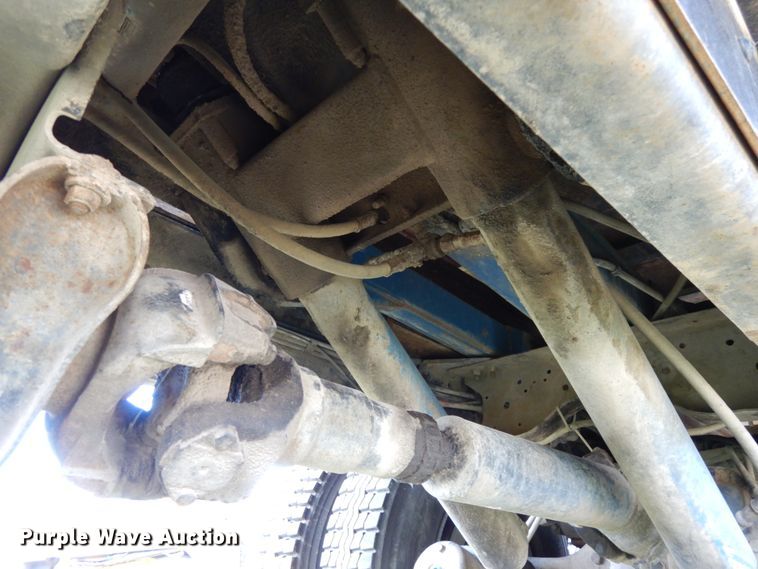 image for item DH6530 2000 GMC C8500  flat dump bed truck