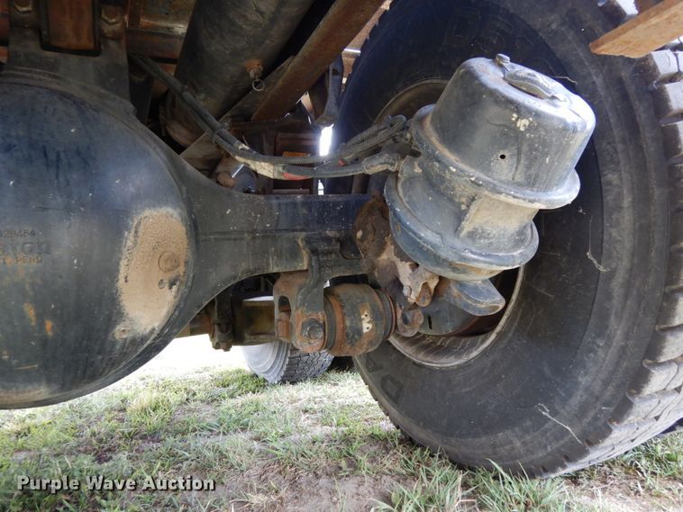 image for item DH6530 2000 GMC C8500  flat dump bed truck