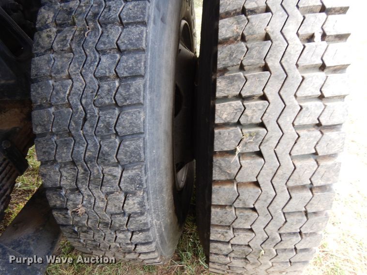 image for item DH6530 2000 GMC C8500  flat dump bed truck