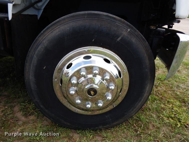 image for item DH6530 2000 GMC C8500  flat dump bed truck