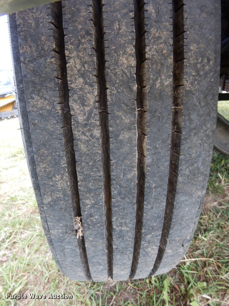 image for item DH6530 2000 GMC C8500  flat dump bed truck