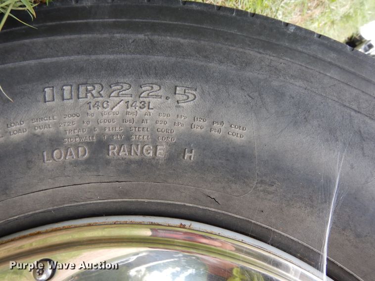 image for item DH6530 2000 GMC C8500  flat dump bed truck