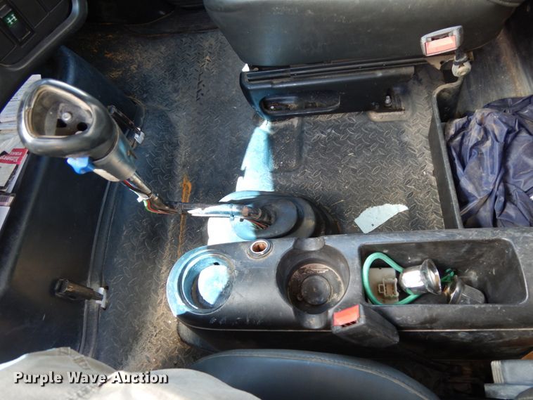 image for item DH6531 2006 GMC C8500  flatbed truck