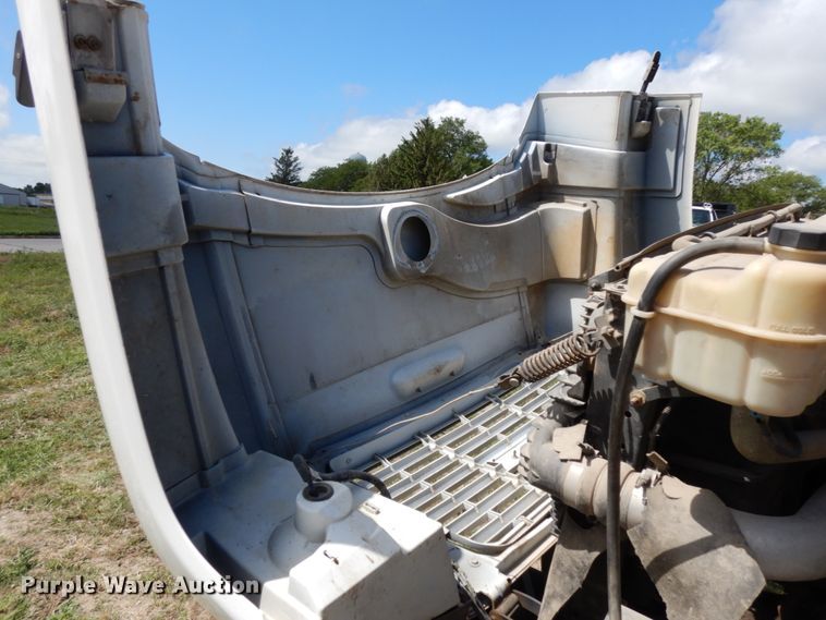 image for item DH6531 2006 GMC C8500  flatbed truck