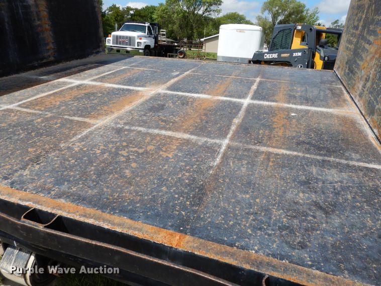 image for item DH6531 2006 GMC C8500  flatbed truck