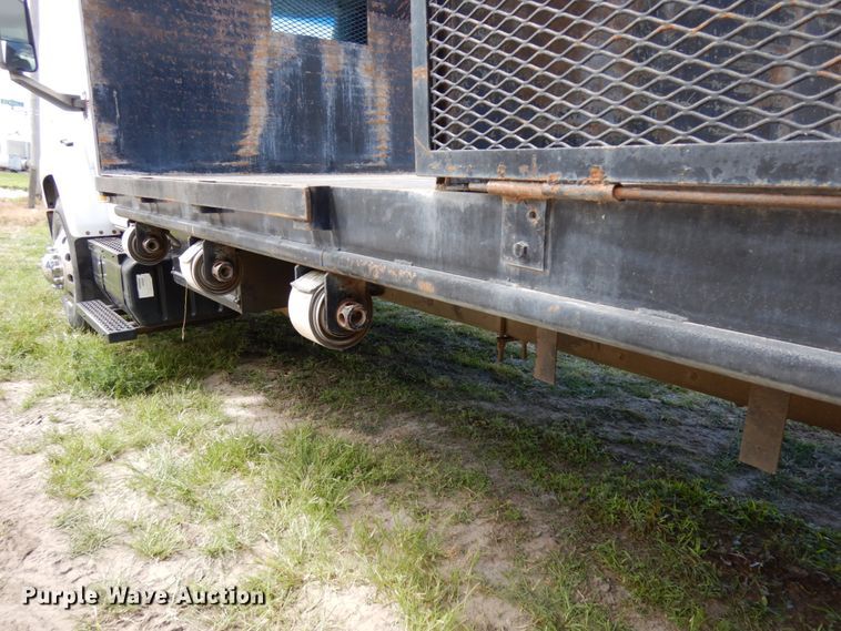 image for item DH6531 2006 GMC C8500  flatbed truck