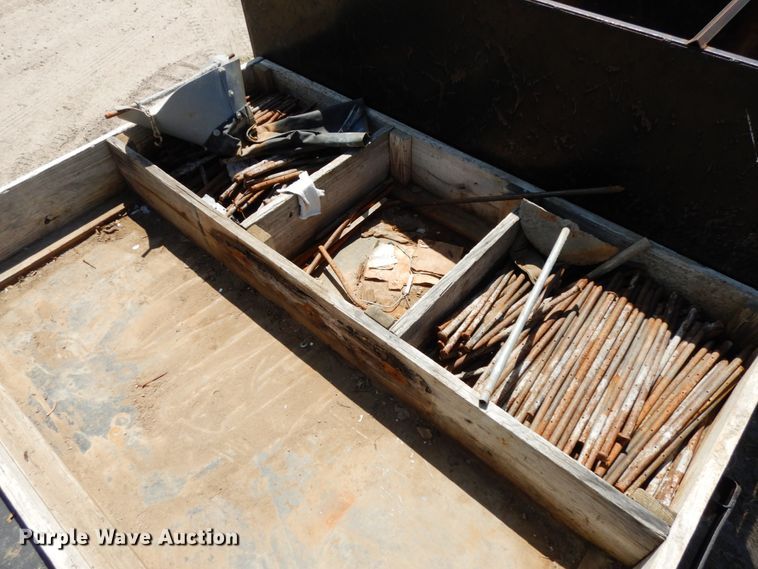 image for item DH6531 2006 GMC C8500  flatbed truck