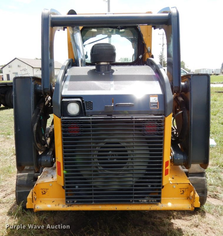 image for item DH6532 2016 John Deere 333E  tracked skid steer loader