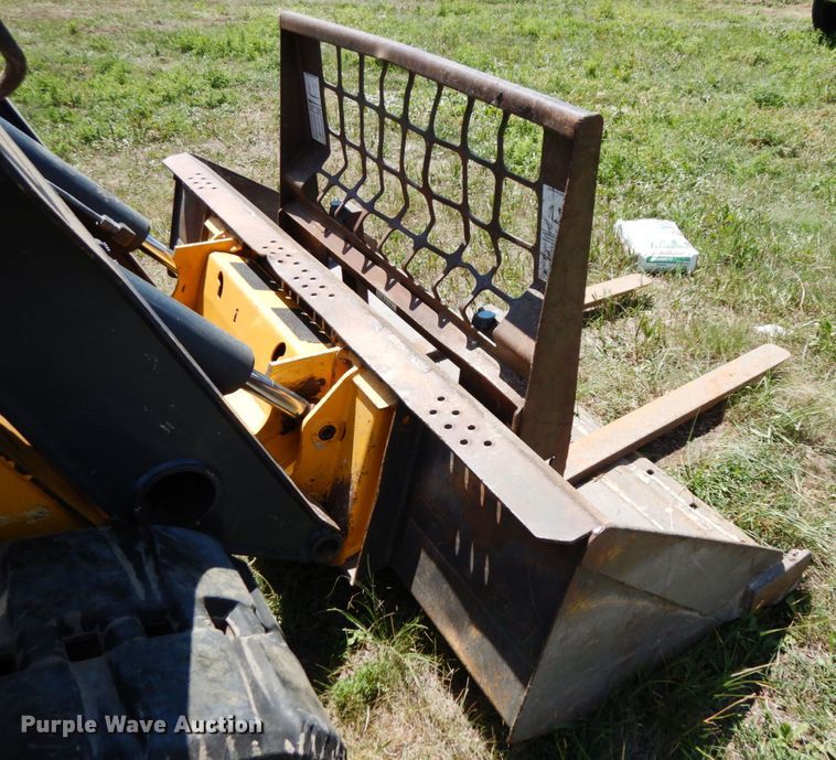 image for item DH6532 2016 John Deere 333E  tracked skid steer loader