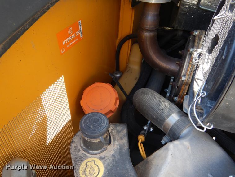 image for item DH6532 2016 John Deere 333E  tracked skid steer loader