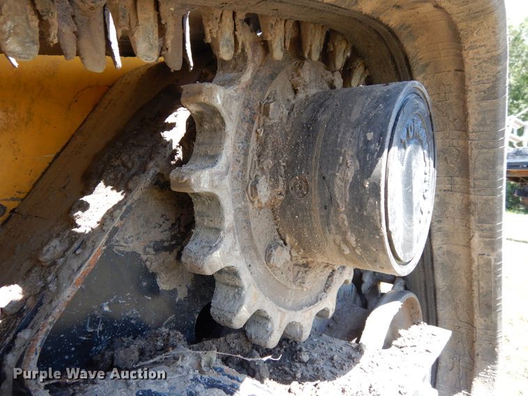 image for item DH6532 2016 John Deere 333E  tracked skid steer loader